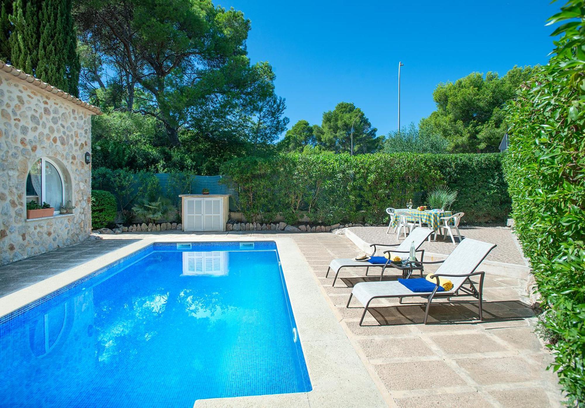 Owl Booking Villa Laura - 8 Min Walk To The Beach Port de Pollença Eksteriør bilde